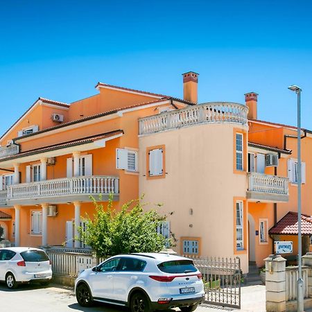 Marco Polo Apartment Medulin Exterior photo