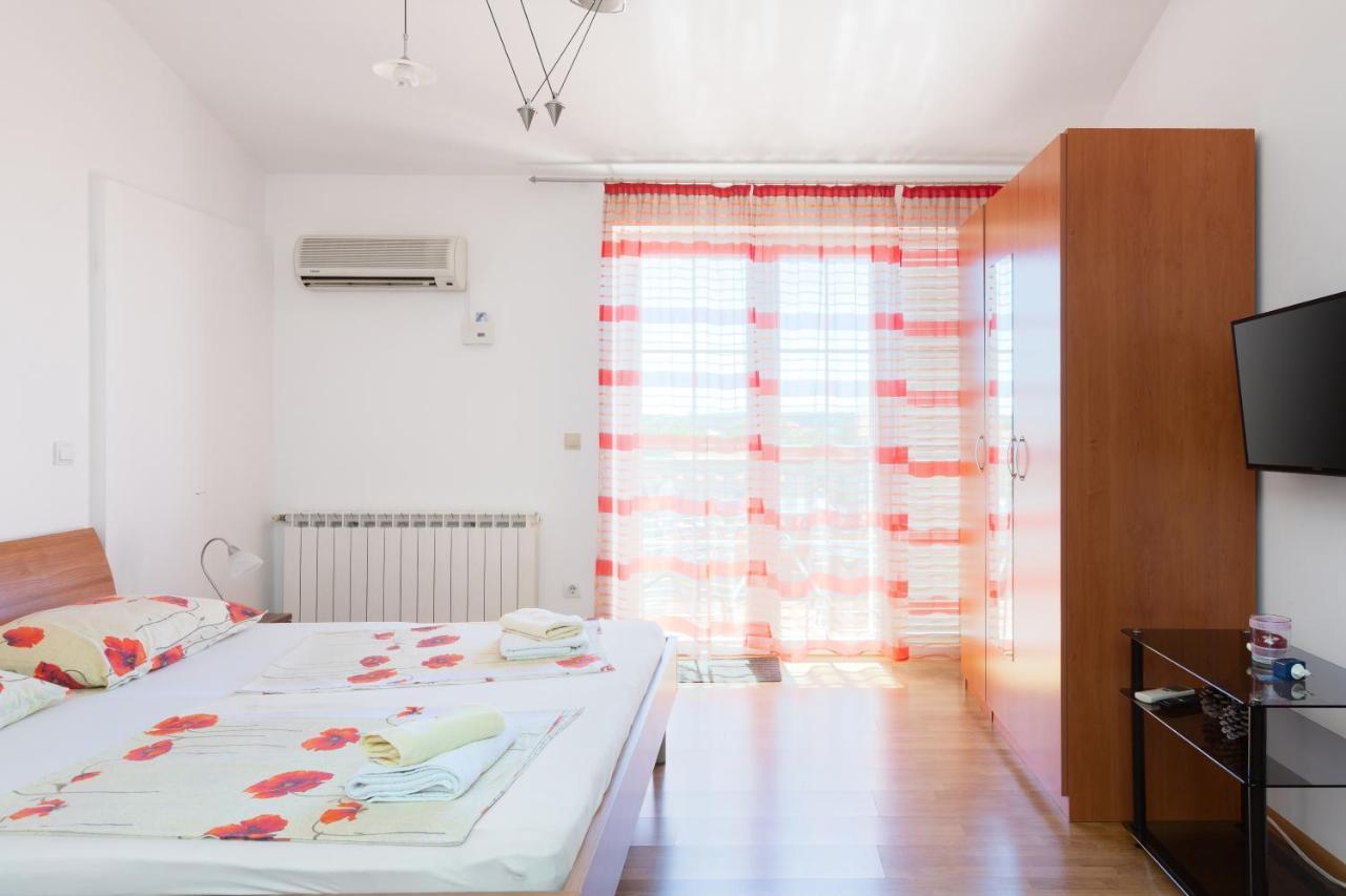 Marco Polo Apartment Medulin Exterior photo