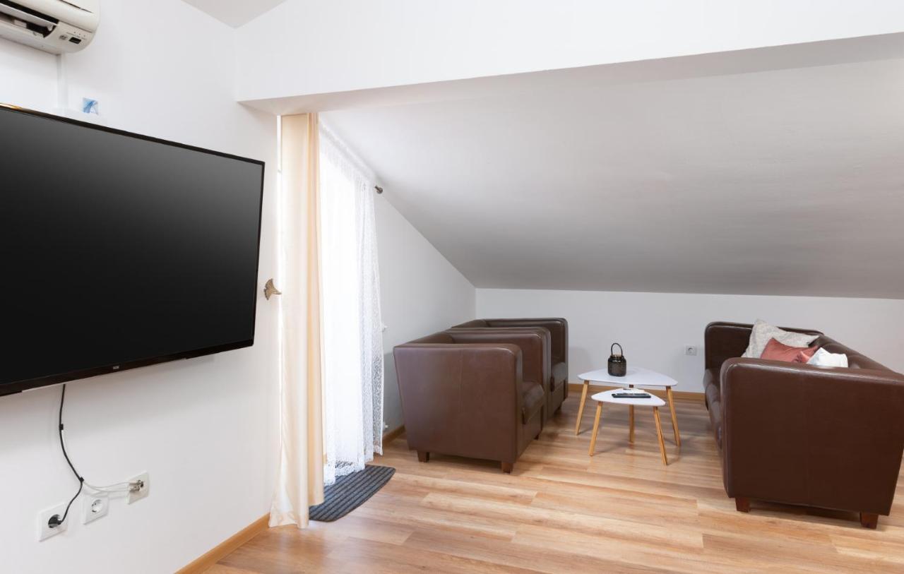 Marco Polo Apartment Medulin Exterior photo